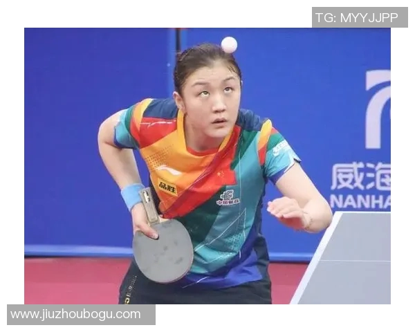 藏族足球小女孩崭露头角成为中国足球新星引关注