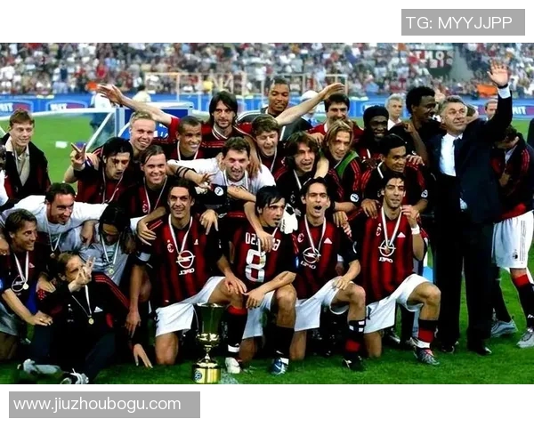 聚焦足球场上7号球星的传奇人生与荣耀时刻